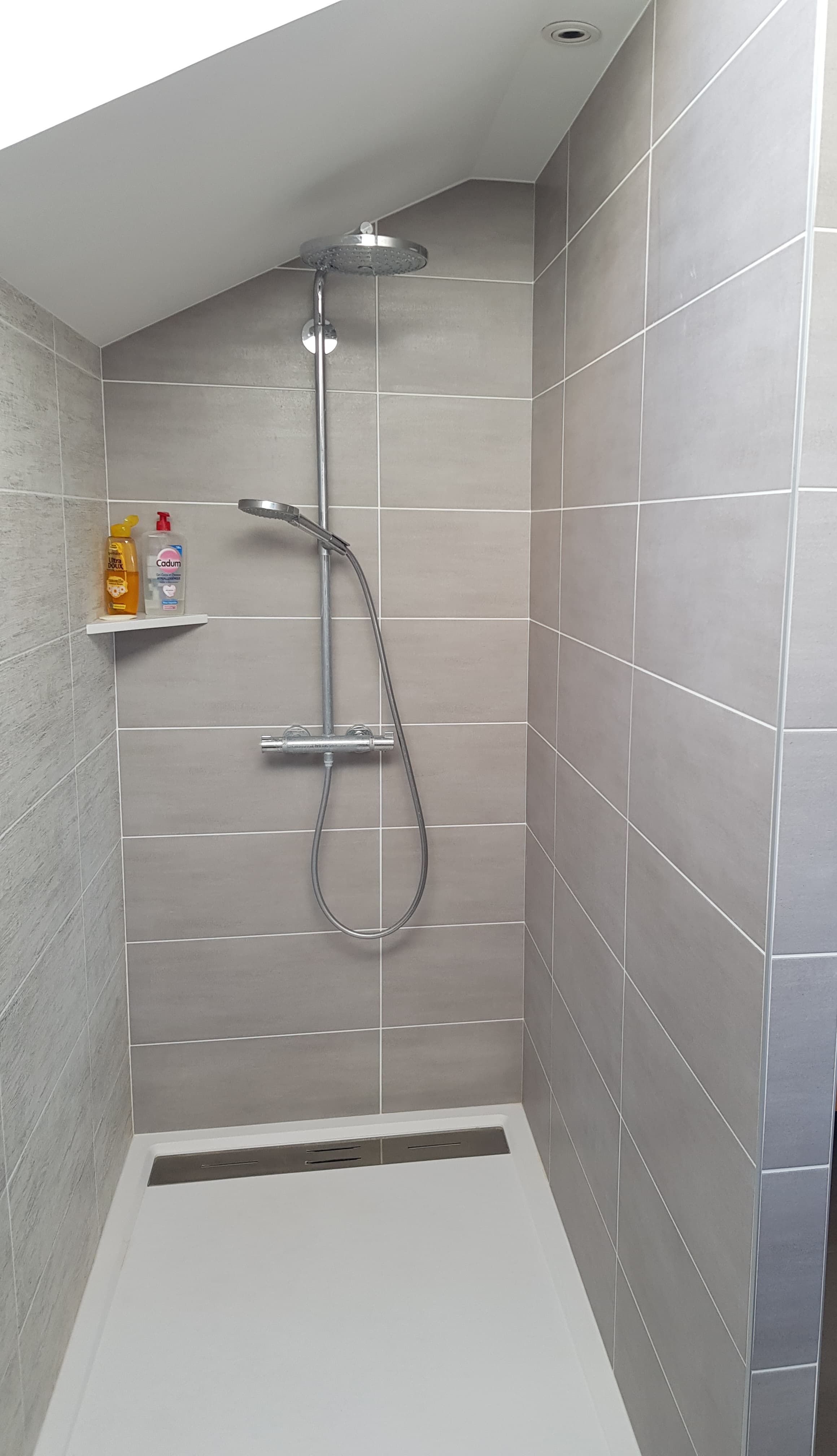 Douche sous combles